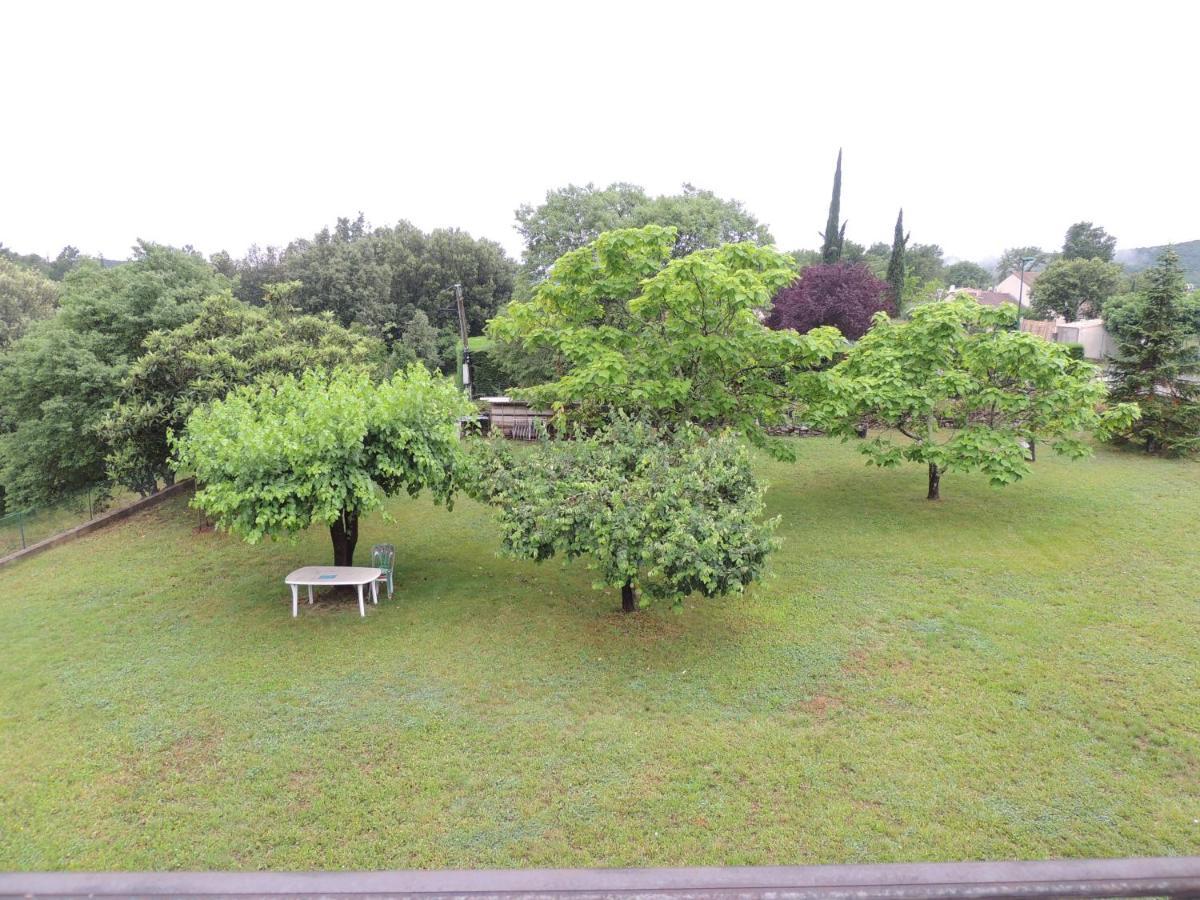 Les Chataigniers Appartement Meuble Saint Sebastien d'Aigrefeuille Eksteriør billede