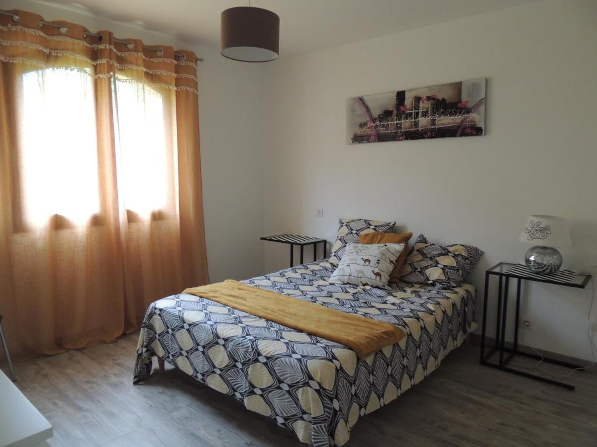 Les Chataigniers Appartement Meuble Saint Sebastien d'Aigrefeuille Eksteriør billede