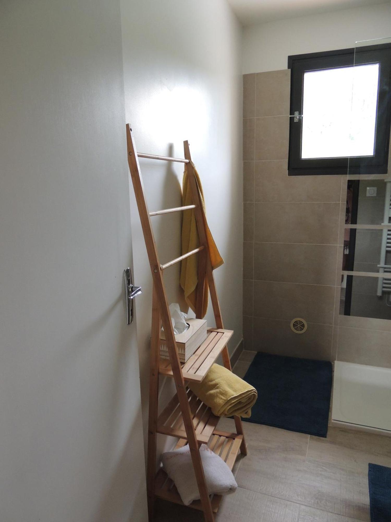 Les Chataigniers Appartement Meuble Saint Sebastien d'Aigrefeuille Eksteriør billede